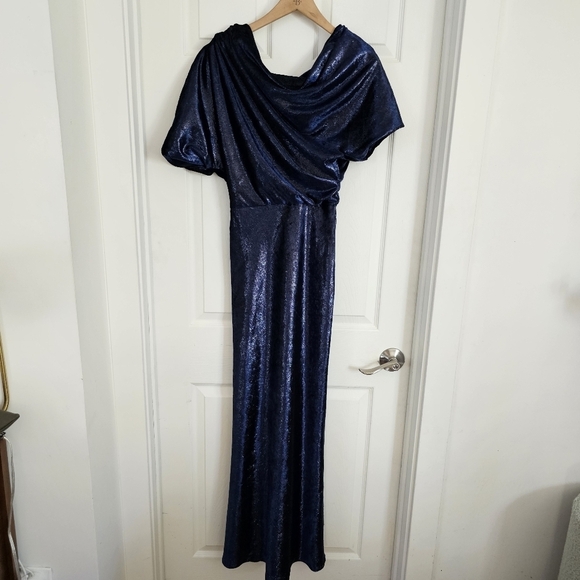 Amsale Metallic Velvet Draped Gown - Picture 3 of 7